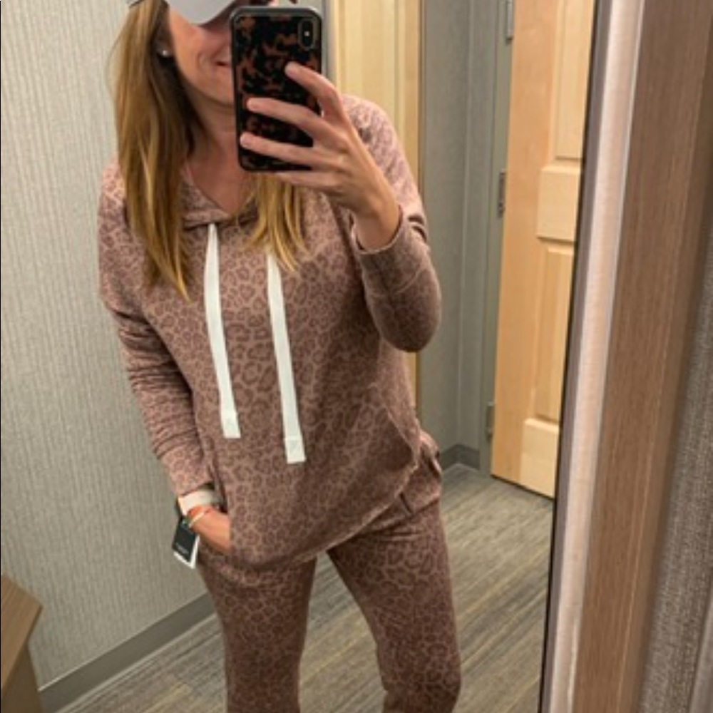 GLYDER leopard jump suit